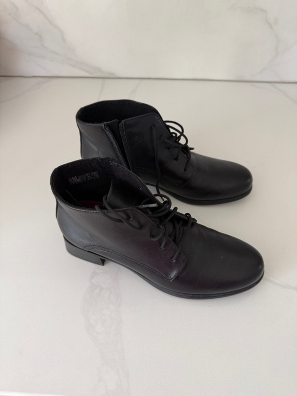 MUNRO 
Antonia Water Resistant Bootie
